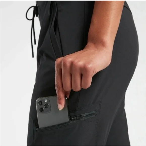 Athleta Black Venture Pant Joggers Pockets Athletic Running Outdoors Yoga Size 6 - Picture 2 of 10